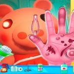 Piggy Hand Doctor Fun Games for Girls Online